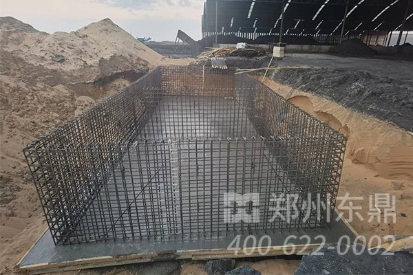内蒙古伊旗煤泥烘干机项目基础建设施工现场