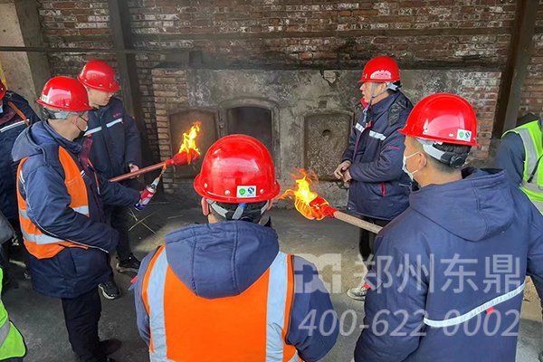 内蒙古鄂尔多斯大型煤泥烘干机点火仪式现场